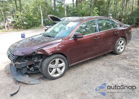 2012 Volkswagen Passat 2.5L Se из США, поврежденный, VIN 1VWBH7A34CC093981